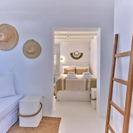 Villa Beach House Mikri Santa Maria
