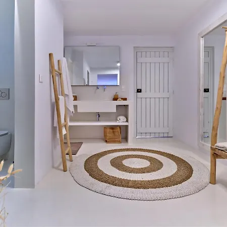 Beach House Mikri Santa Maria Villa *